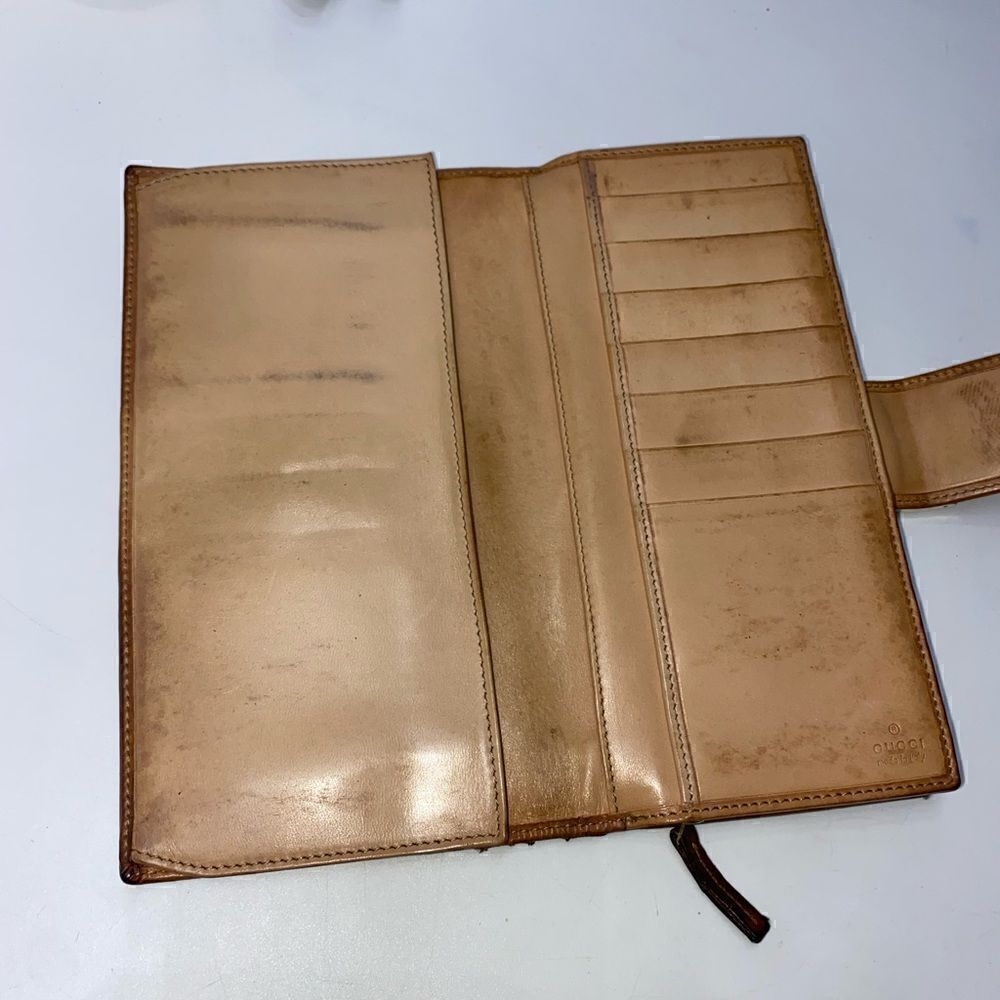 Authentic Gucci GG Logo Ling Clutch Wallet - Picture 4 of 10